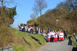 La processione dei ragazzi nel pomeriggio