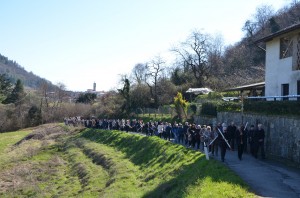 La processione della mattina per adempiere al voto